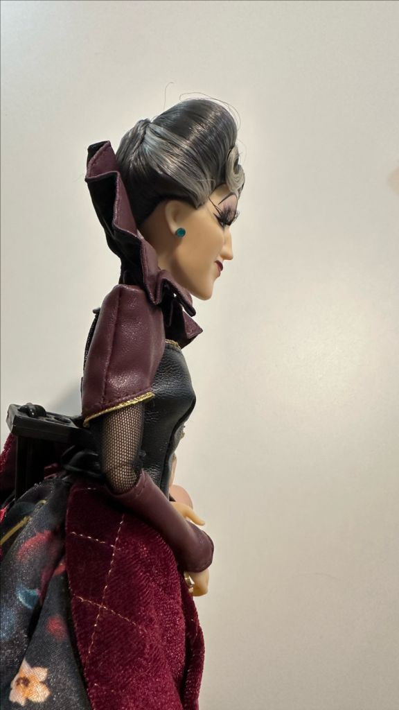 디즈니 빌런 마스커레이드 트리메인 한정판 인형--3