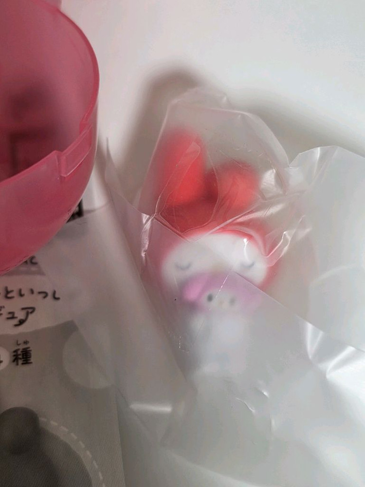 [산리오] 봉제인형과 함께 마이멜로디 피규어 가챠 이미지