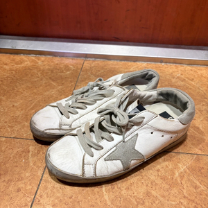 골든구스 슈퍼스타 스니커즈 36