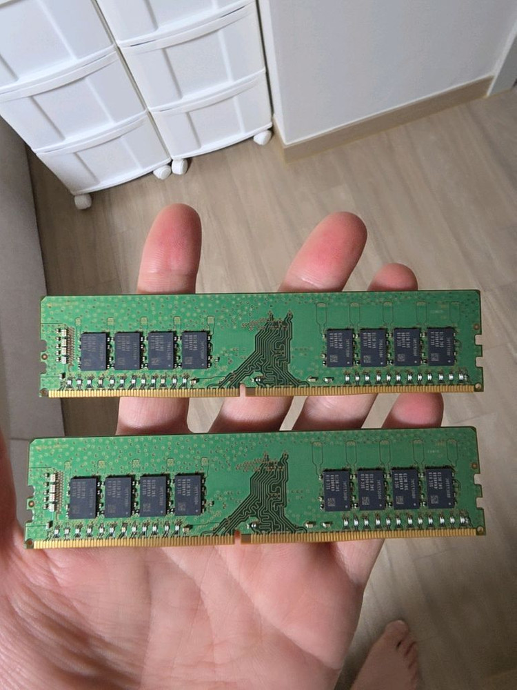 삼성 ddr4 2666mhz 16gb 2장(합32기가) 택배비포함--1