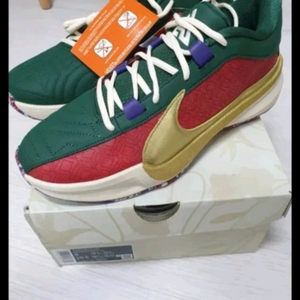 나이키 정품 공홈 새상품 줌 프릭5 EP 270사이즈 2켤레 팝니다