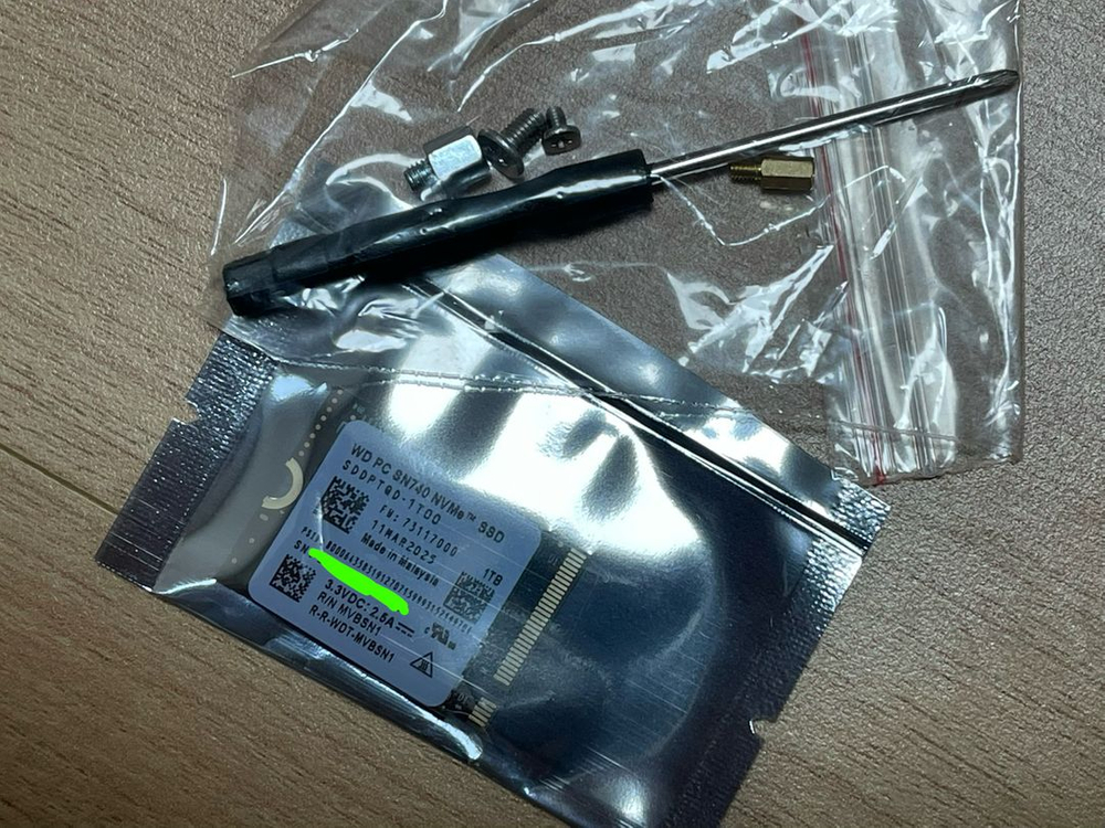 미개봉 스팀덱, 노트북 가능 WD SN740 M. 2 2230 NVMe 1TB--1