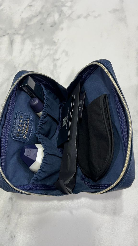 [새상품] 대한항공 비즈니스석 어메니티 파우치(여행용 키트) 이미지