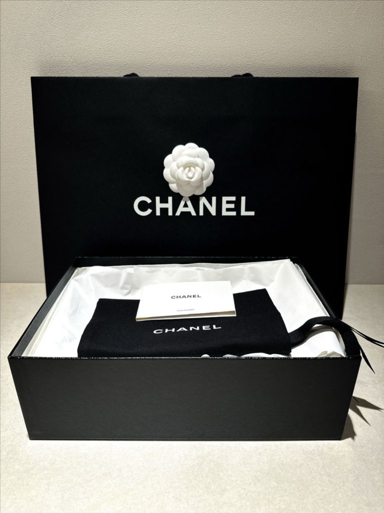 [정가이하-새상품] 샤넬 25C 크루즈 벨벳 슬리퍼(쪼리) 블랙 큐빅 이미지