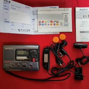 소니워크맨 TCS-90 깨끗한 박스풀세트 정상작동품
