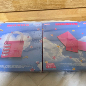 QWER 큐더블유이알 앨범 미니 1집 마니또 MANITO 세트(미개봉)