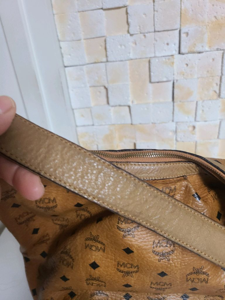 정품mcm가방 숄더백--5