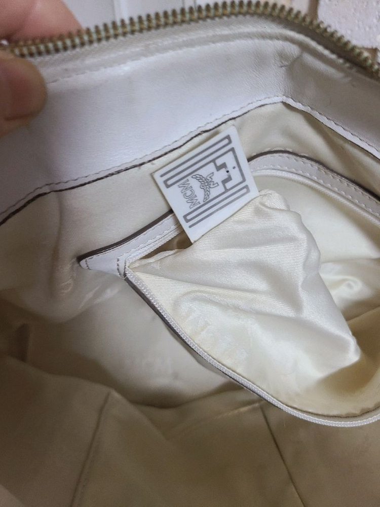 정품mcm가방 숄더백--5