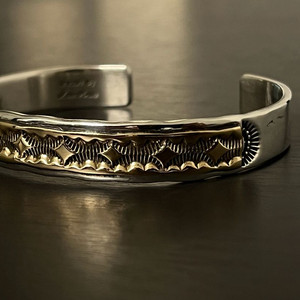 네이티브아메리칸 뱅글 팔찌 / 노스웍스 고로스 고로즈 조실버 래리스미스 불레또 더블알엘 비즈빔 부코 퍼스트애로우즈