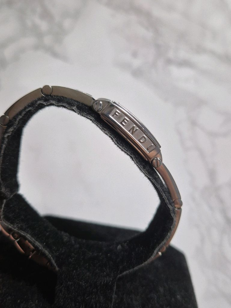 펜디 자개다이얼 팔찌시계--4