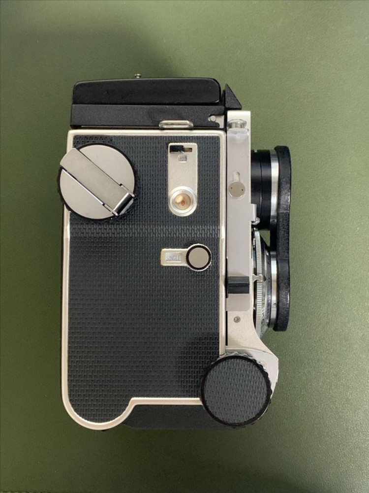 마미야 C220 중형필름카메라 이미지