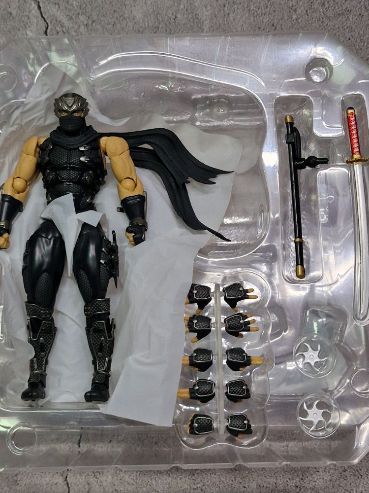 리볼텍 류하야부사 1/12 액션피규어 특전포함--2