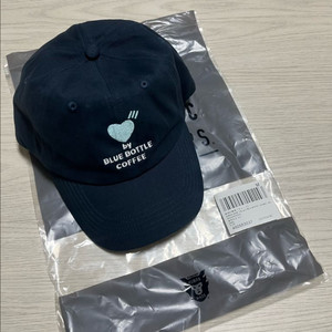 휴먼메이드 블루보틀 네이비 볼캡