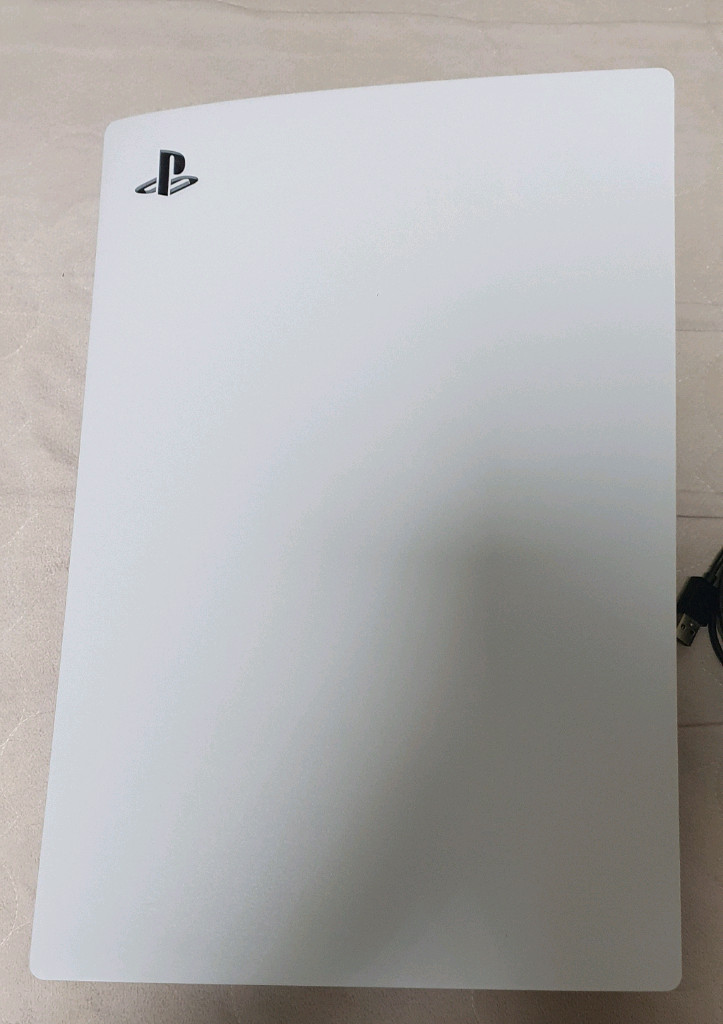 소니 플스5 디스크형 CFI-1018A 팝니다.--1
