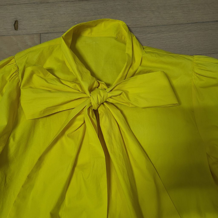 새상품 레몬색 블라우스 66~66뱐--1