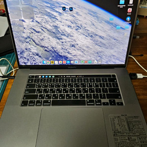 2019 맥북 프로 16인치 I9 16GB 1TB 5500M 4GB 특A급