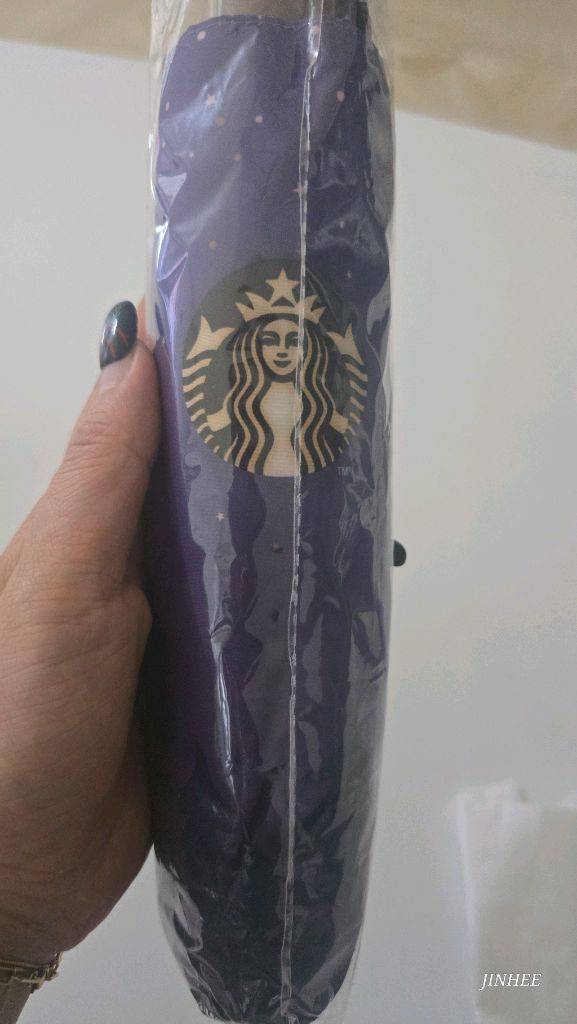 스벅 콜라보 우산 이미지