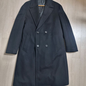 지이크 로로피아나 원단 블랙 코트 100사이즈 팝니다. 이미지
