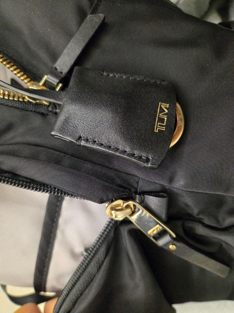 투미 백팩 보아져--7