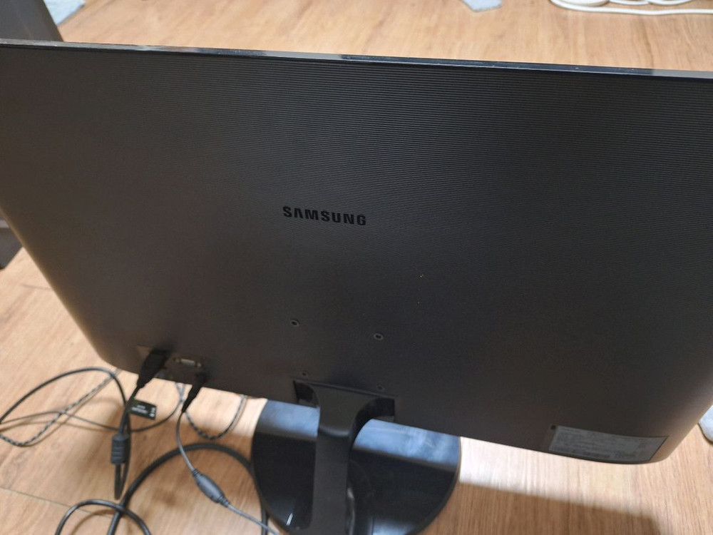 삼성 27인치 게임용 사무용 모니터 75hz FPS 배그 서든 피파 롤 게이밍--3