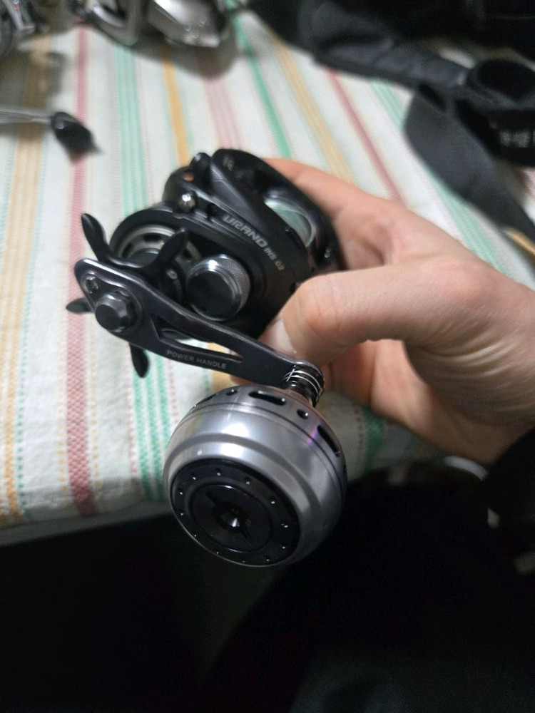 선상낚시 베이트 릴 도요 우라노 이미지