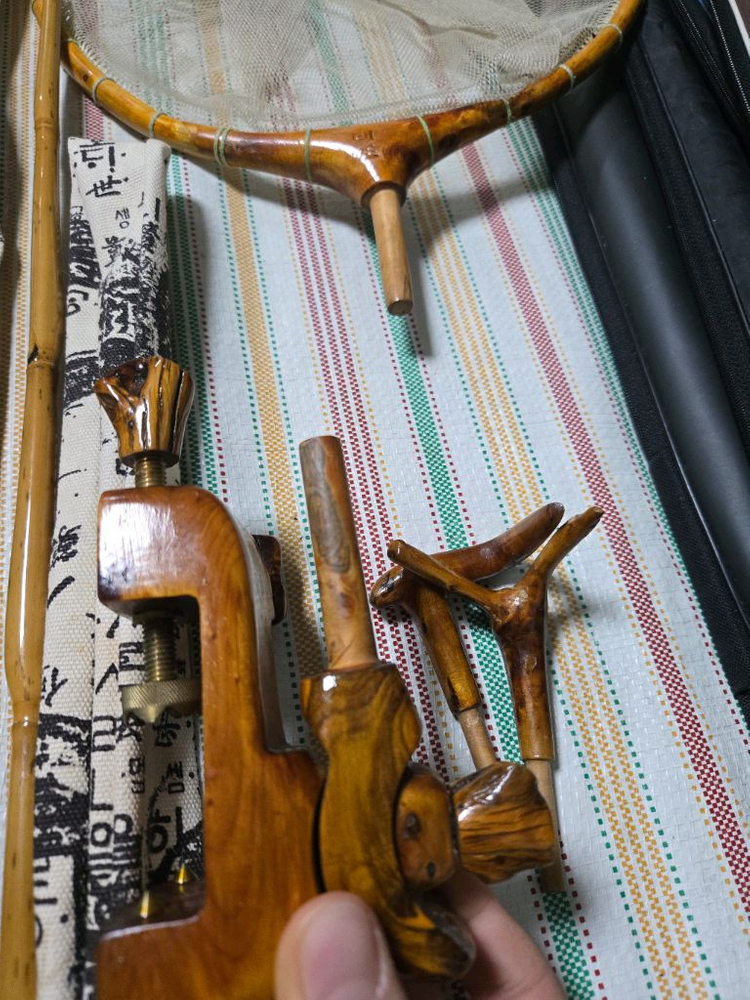 중층내림낚시 태조공방 받침대 뜰채등 셋트 이미지