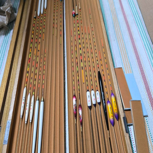 고급 수제 중층내림 낚시 찌 이미지