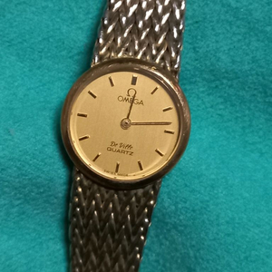 빈티지 여성용 오메가 드빌 이미지