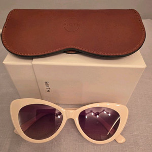 BIRTH 아이보리 선글라스