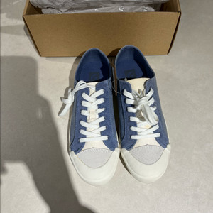 캔버스재질 스니커즈 블루 240(상자 택 포함 새상품)