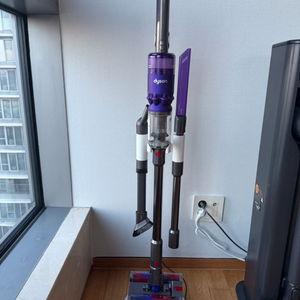 다이슨 옴니글라이드 무선청소기 판매 상태좋음(거치대 및 각종툴 포함) 이미지