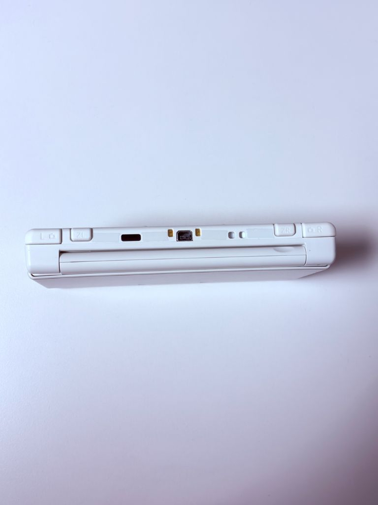 new 3ds 화이트 닌텐도 뉴작다수 뉴3ds 상태좋음--4