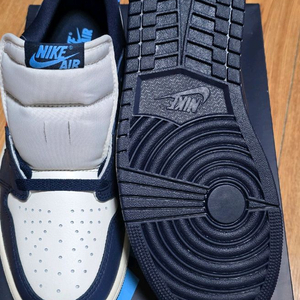 조던1 레트로 옵시디언(280)팝니다 이미지