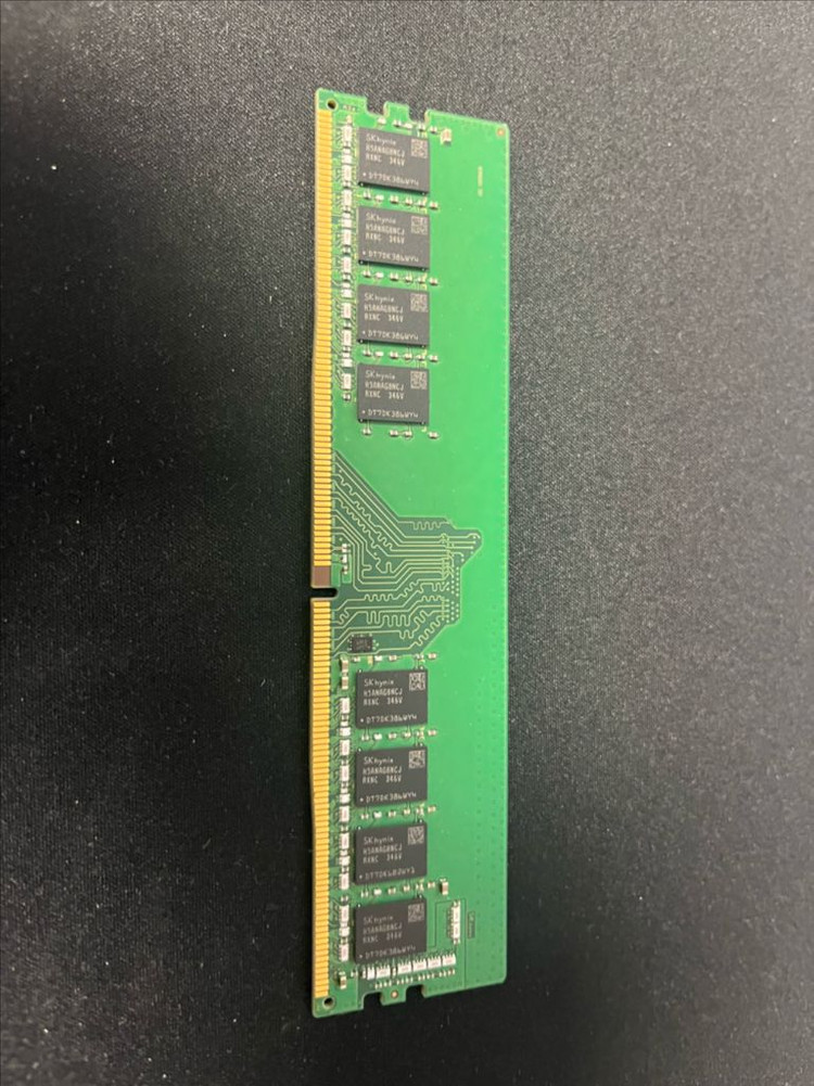 하이닉스 ram / 3200 / 16g 한장--1