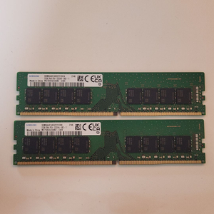 삼성 DDR4 32GB x2 | 3200MHz PC4-25600 RAM M378A4G43AB2-CWE 이미지