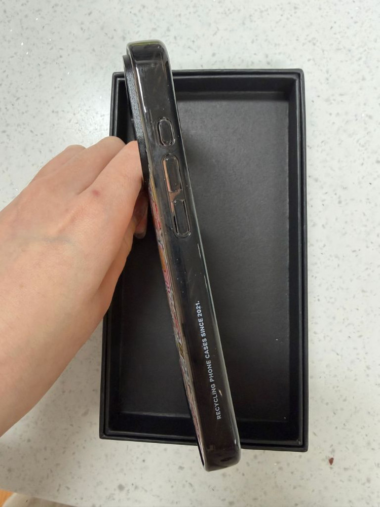 정품 게이스티파이 맥세이프 아이폰 17프로 케이스 새상품--1