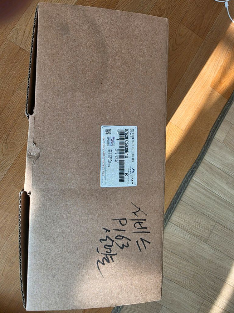 더뉴쏘렌토 조수석 사이드미러 8핀 이미지