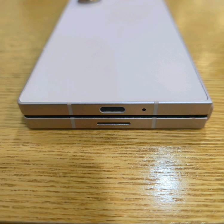 삼성 갤럭시 Z폴드6(택배포함)--6