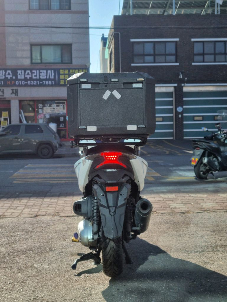 혼다 구변완료 포르자350 21년식 8.3만Km 배달셋팅 팝니다--3