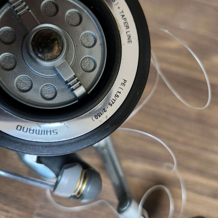 시마노 원투릴 2대--6