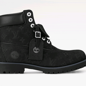 루이비통 팀버랜드 6인치 앵글부츠 블랙 팝니다