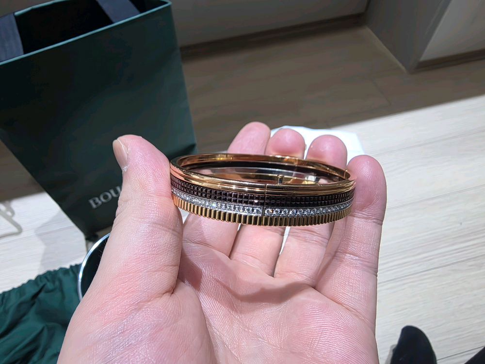 부쉐론 콰트로 클래식 뱅글 팔찌 20호--3