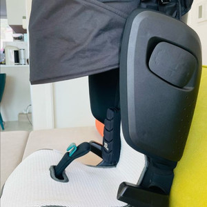 브라이텍스 키드픽스 아이사이즈 주니어 카시트 이미지