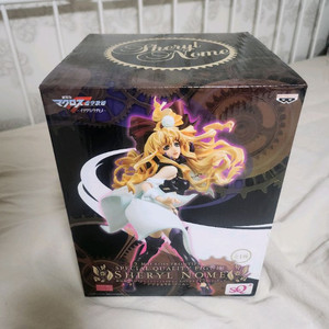 마크로스 프론티어 쉐릴 피규어 판매합니다