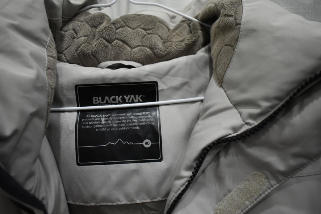 블랙야크 여성 고어텍스 패딩 90 이미지