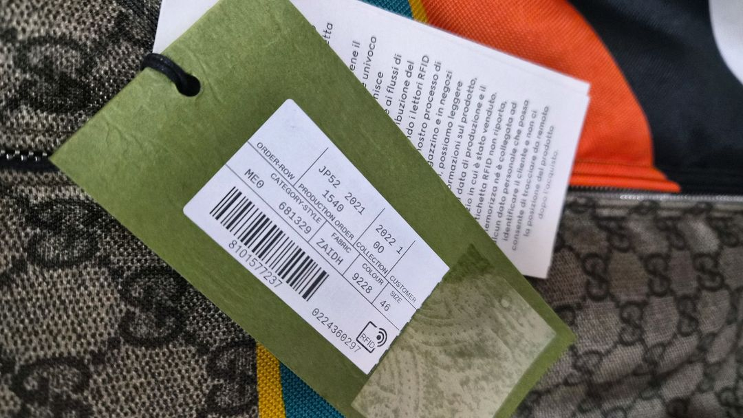 구찌 GG 센텀 프린팅 후드 자켓입니다--6