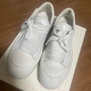 알렉산더맥퀸 38 사이즈 운동화