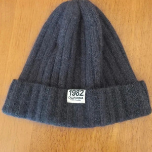 거의 새것/국산 앙고라+울 비니 차콜색