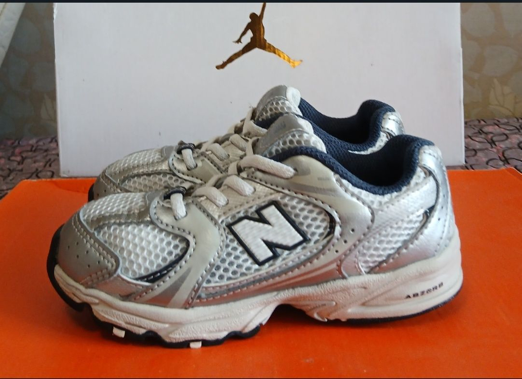 뉴발란스키즈 530 160스틸그레이운동화24년6월--1