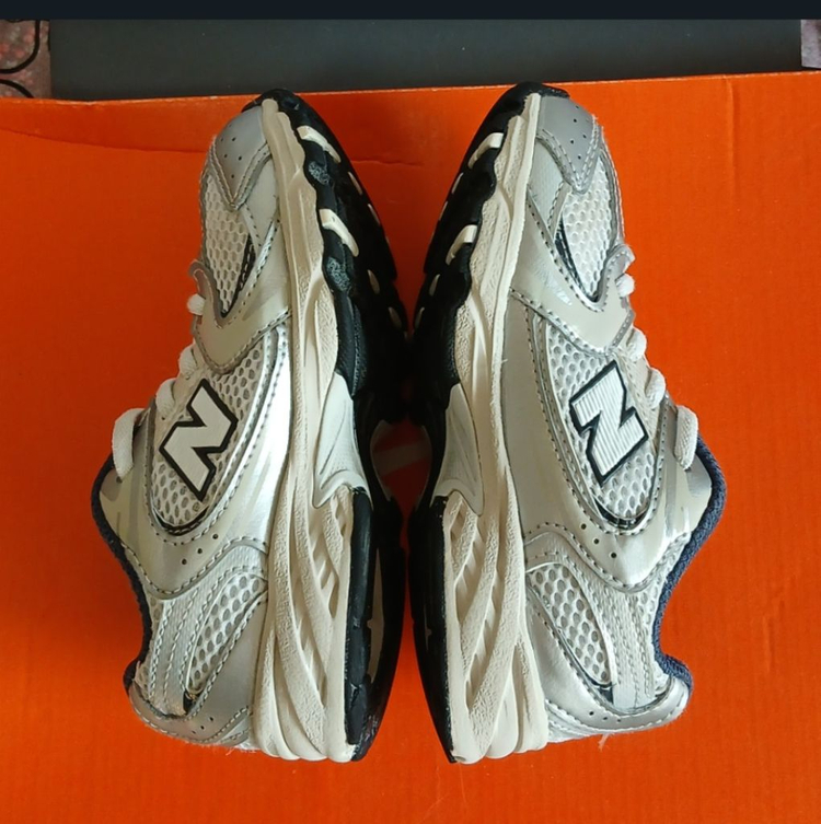 뉴발란스키즈 530 160스틸그레이운동화24년6월--4